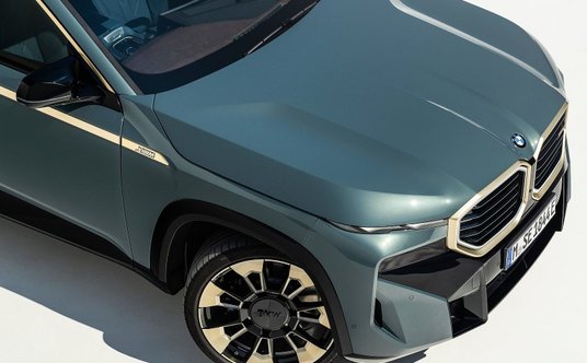 BMW XM