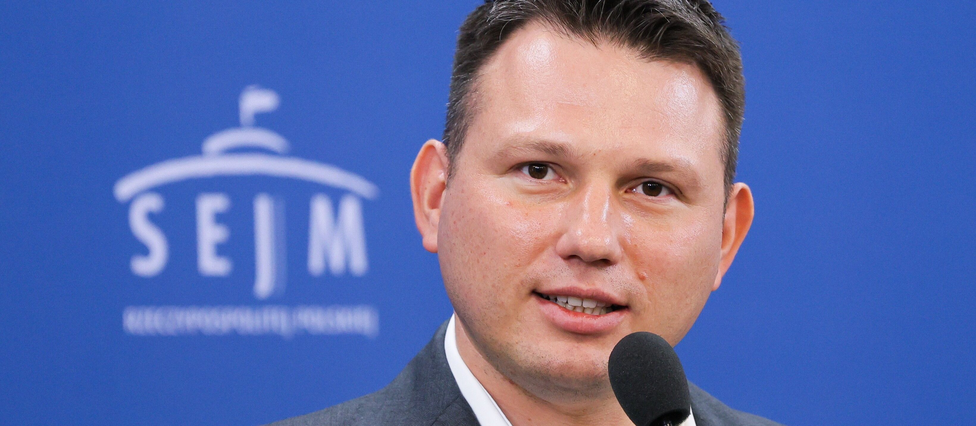 Pakt PiS–Konfederacja? Sławomir Mentzen: Z Jarosławem Kaczyńskim dogadywać się nie zamierzam