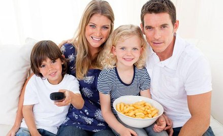 Telewizja: dzieci nie będą oglądać reklamy chipsów