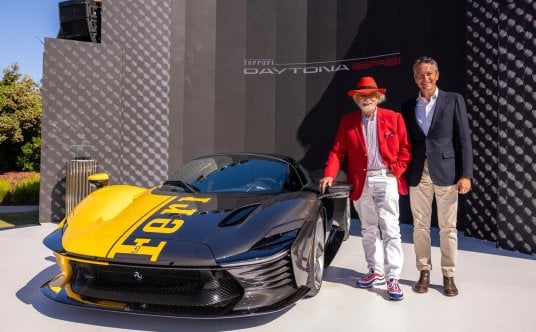 Daytona SP3, jej nowy właściciel Herbert Wertheim wraz z szefem marketingu Ferrari Enrico Gallierą