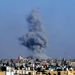Kłęby dymu unoszące się nad Rafah w południowej części Strefy Gazy po izraelskim bombardowaniu