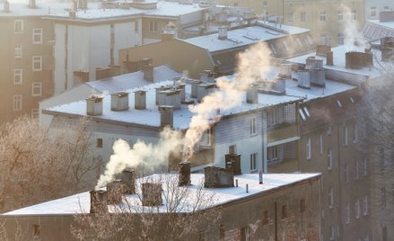 Największym trucicielem, jeśli chodzi o jakość powietrza w polskich miastach, wciąż są przestarzałe 