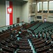 Najdłuższe przerwa w obradach Sejmu była w 1993 roku. Trwała 137 dni, ale w jej trakcie odbyły się w