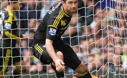 Frank Lampard i jego Chelsea zagrają jutro w Amsterdamie z Benficą Lizbona w finale Ligi Europejskie