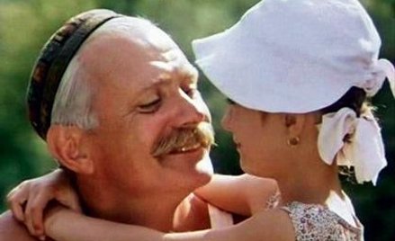 Film „Spaleni słońcem” zostanie pokazany w niedzielę o godz. 15