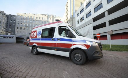 Ostatni tydzień: Zgonów covidowych o 72 proc. więcej niż przed rokiem