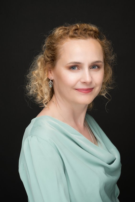 Dr hab. Marta Jackowska