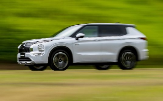 Mitsubishi Outlander PHEV