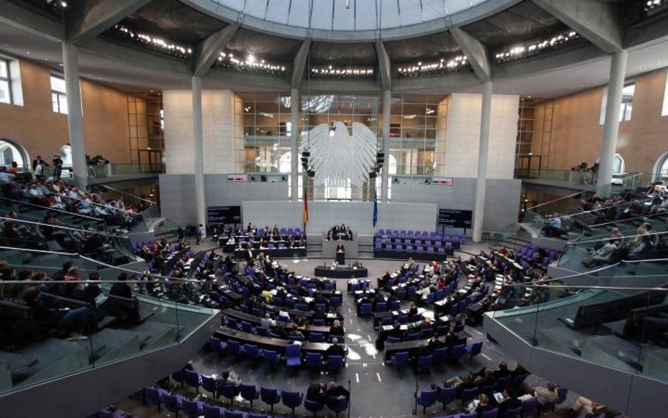 Bundestag poparł reformę EFSF