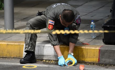 Szczyt w Bangkoku. Seria wybuchów w mieście
