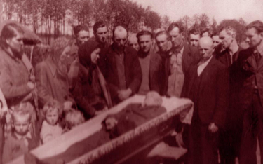 Pogrzeb Bolesława Książka 12 maja 1943 r.