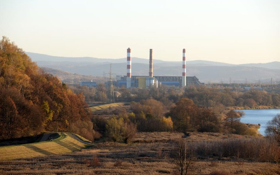 Elektrownie pracują na niższych obrotach