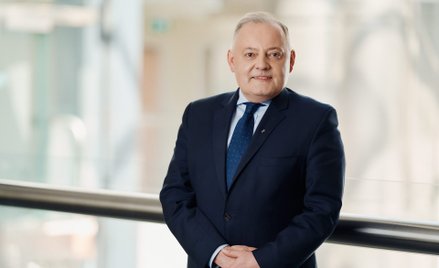 Węgiel z importu ma zasypać lukę po ogłoszeniu sankcji na Rosję i odcięciu dostaw ze wschodu – mówi,