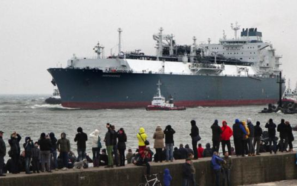 Litewski pływający terminal „Indepen- dence” docelowo może odbierać 4 mld m sześc. surowca