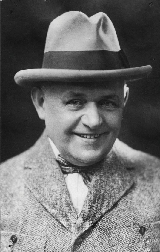 Antoni Fertner (1874–1959) – aktor komediowy, zagrał ok. 500 ról teatralnych i filmowych