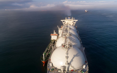 Chińczycy sprzedają Europie LNG z Rosji