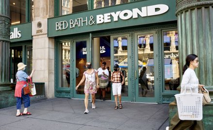 Dyrektor dużej sieci handlowej popełnił samobójstwo. W tle oszustwo giełdowe