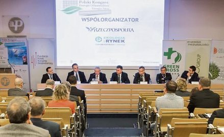 Uczestnicy debaty, która odbyła się w Poznaniu w ramach Polskiego Kongresu Energii Odnawialnej – Ene