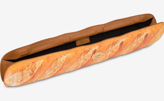 "moschino torebka bagietka"