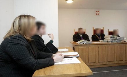 Syndycy bez licencji trzy kwartały dłużej