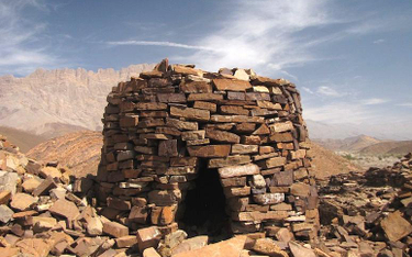 Nekropolia i osiedle Bat to jedno z najsłynniejszych stanowiska archeologicznych w Omanie / F igy