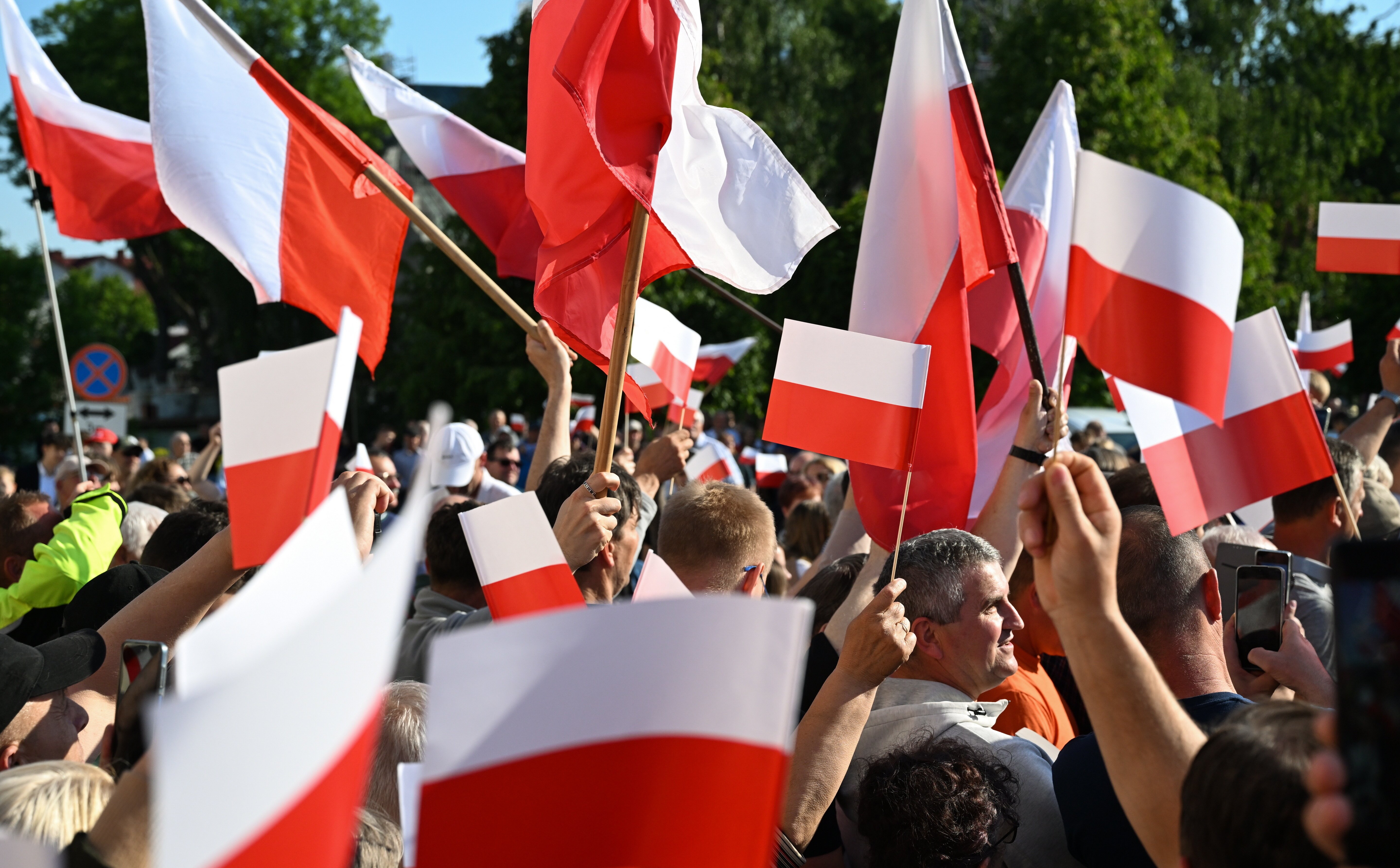 Zuzanna Dąbrowska: Po rozszalałych emocjach – smutek postkampanijny