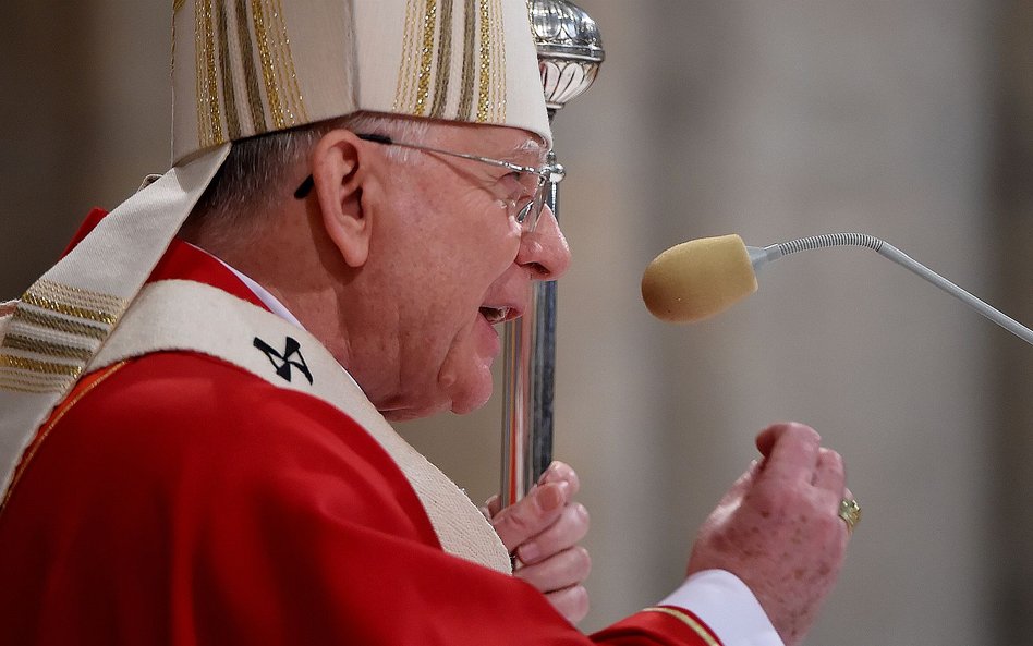 Abp Jędraszewski: Homoseksualiści zaprzeczają godności własnego człowieczeństwa