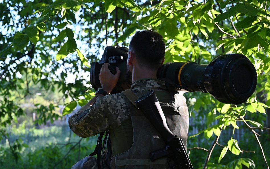 Ukraina otrzymała tylko 10 proc. deklarowanej przez Zachód broni