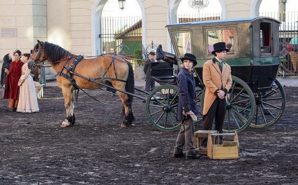 Plan filmowy „Lalki ” opodal  kościołą św. Anny