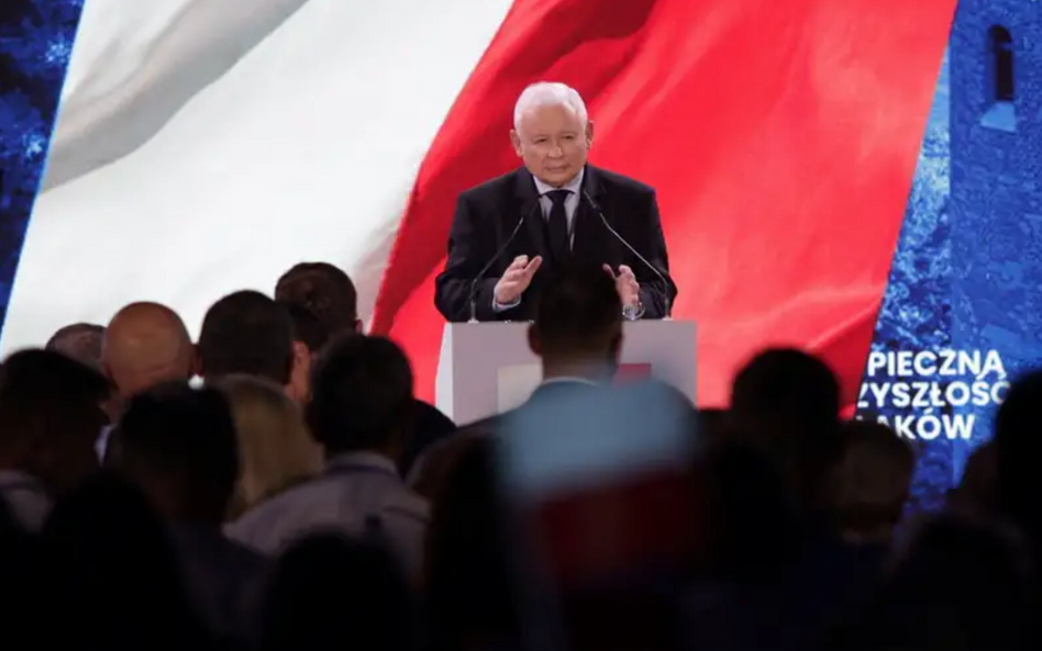 Prezes PiS Jarosław Kaczyński na wiecu w Końskich