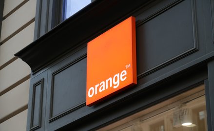 Większe zwolnienia w grupie Orange Polska