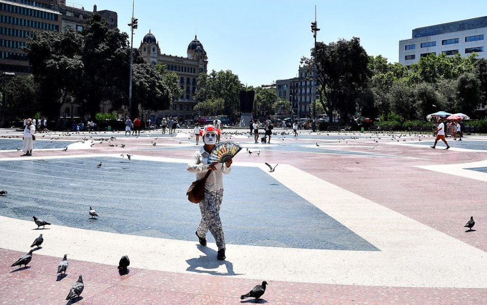 Hiszpania zmaga się z falą upałów „Zoe”. Temperatura sięgnie 43°C