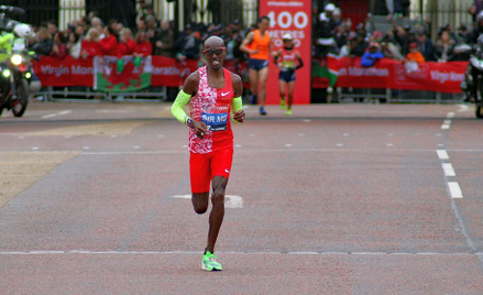 Mo Farah to czterokrotny mistrz olimpijski w biegach na 5 i 10 km oraz sześciokrotny mistrz świata i