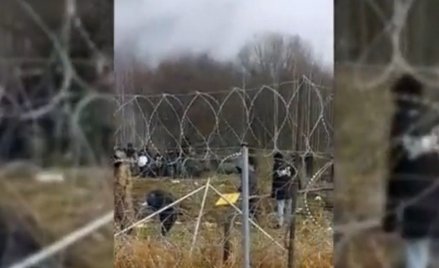 Imigranci na granicy z Białorusią