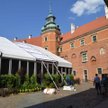 Wynajęcie namiotu na placu Zamkowym na jeden dzień będzie kosztowało Sejm ponad milion złotych.