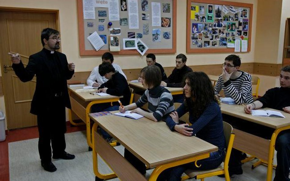 Religia i etyka w szkole - MEN wyjaśnia