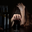 Alkoholik – słowo straszne jak feministka - Joanna Parafianowicz o nadużywaniu alkoholu przez prawni