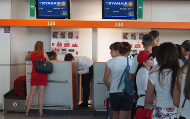 Ryanair Sun szuka stewardów i stewardes