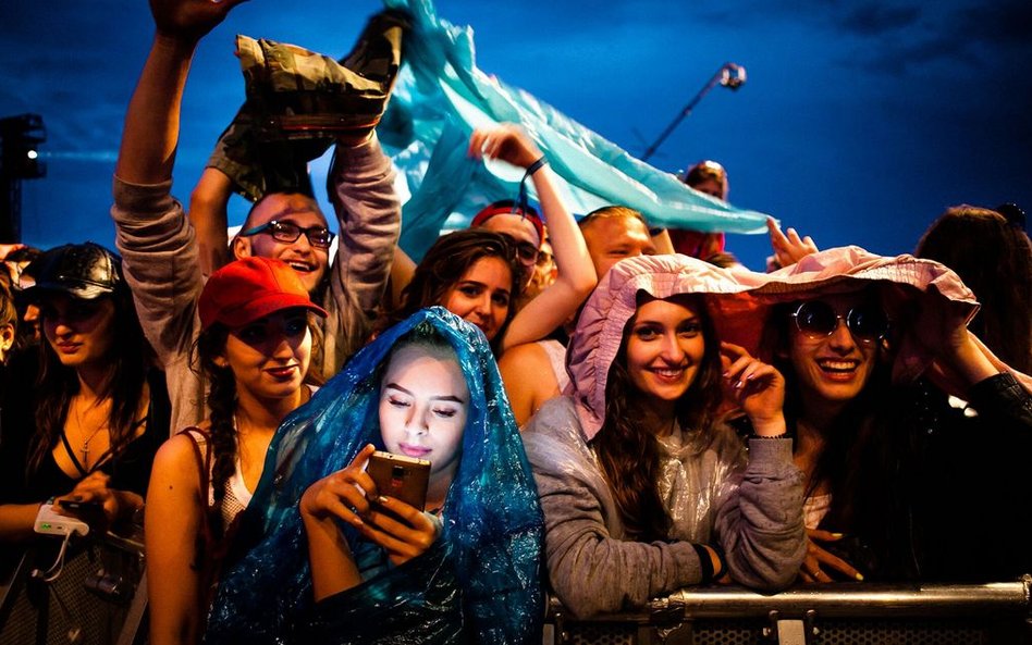 1. miejsce - Renata Dąbrowska. Open'er Festival 2016. Julia z Białegostoku wśród publiczności.