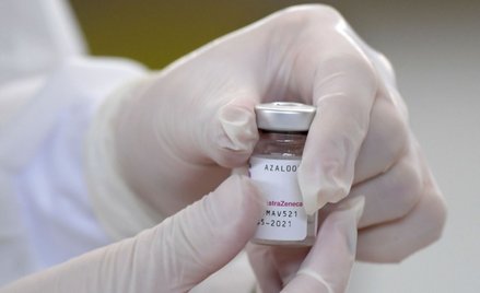 Oxford University wstrzymuje próby AstraZeneki na dzieciach