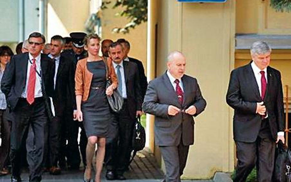 Eksperci z komisji Jerzego Millera spotkali się wczoraj z dowództwem Sił Powietrznych
