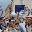 Sondaż: Trzaskowski zyskuje, Duda traci
