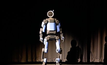 Atlas, humanoidalny robot opracowany przez należącą do Hyundaia firmę Boston Dynamics