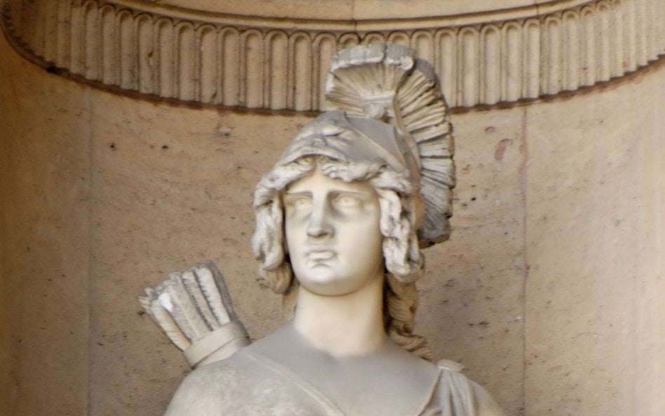 Rzeźba wykonana przez Gabriela-Vitala Dubraya (1813–1892), przedstawiająca Pentezyleę (wschodnia fas