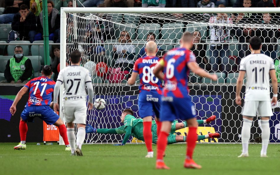 Legia przegrała 2:3 z Rakowem Częstochowa