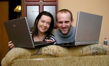 Internet: faktura z danymi obojga małżonków