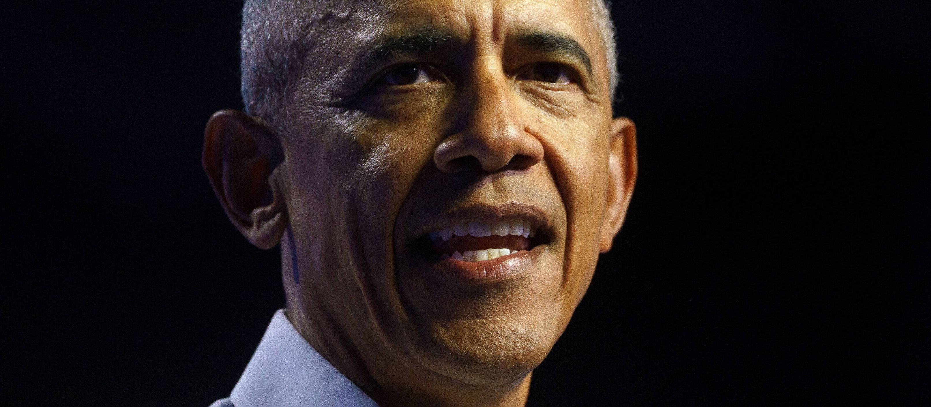 Barack i Michelle Obamowie jako małpy w klipie u Donalda Trumpa. Jest reakcja byłego prezydenta