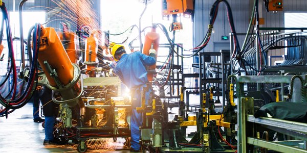 Produkcja przemysłowa tąpnęła w listopadzie. GUS podał nowe dane