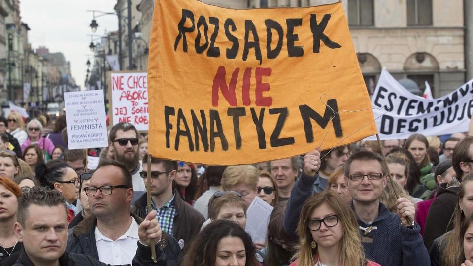 Sondaż: Polacy Nie Chcą Zaostrzania Przepisów Aborcyjnych - Rp.pl