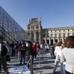 Paryscy przewodnicy przed Luwrem: Zapomniano o nas!
